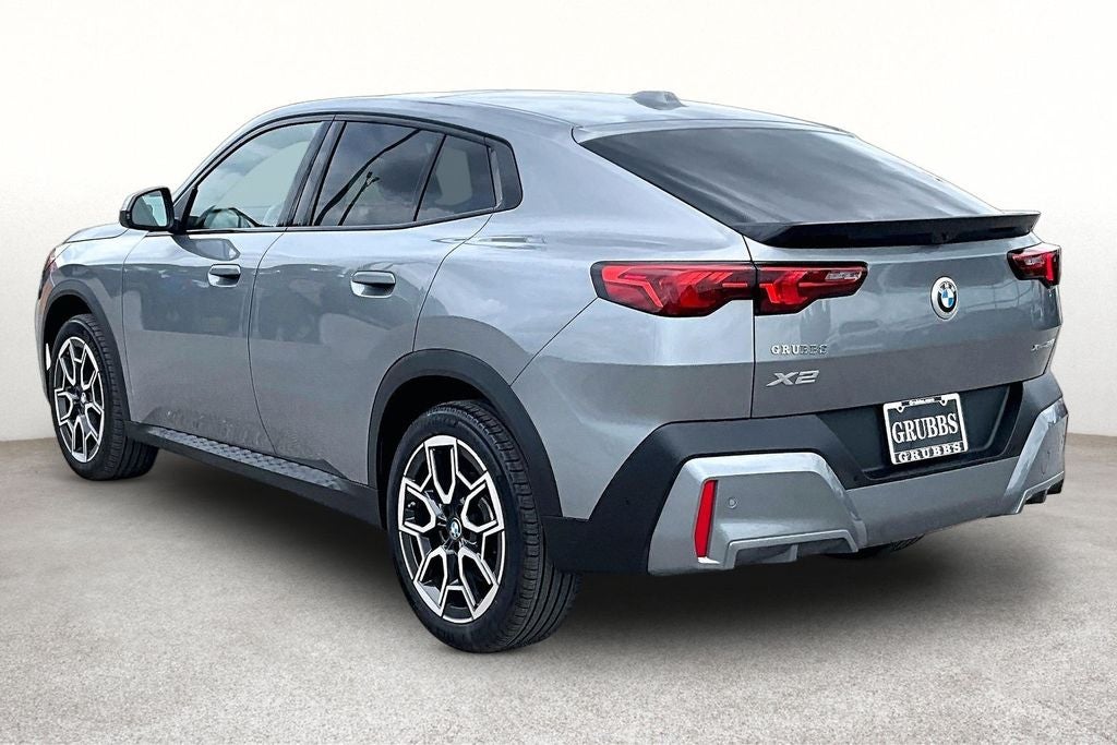 2025 BMW X2 xDrive28i
