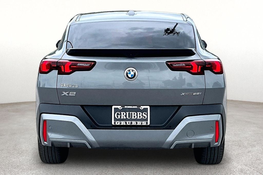 2025 BMW X2 xDrive28i
