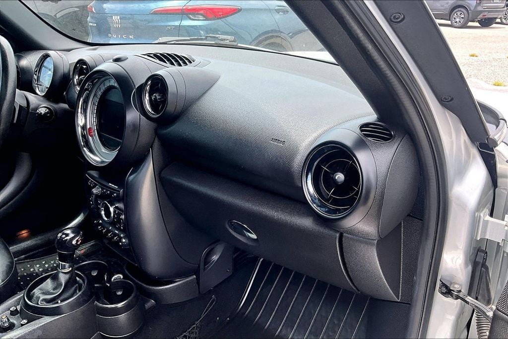 2014 MINI Cooper S Countryman Base