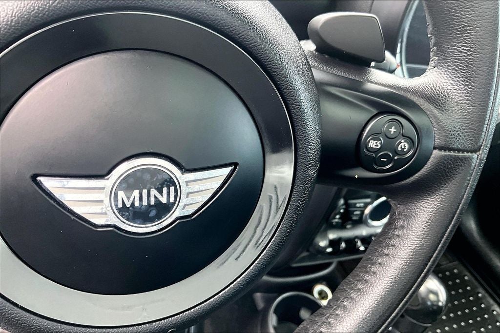 2014 MINI Cooper S Countryman Base