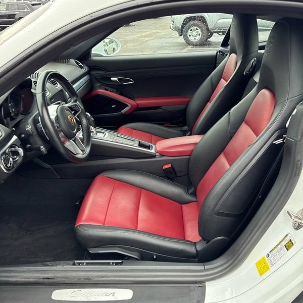2021 Porsche 718 Cayman Base