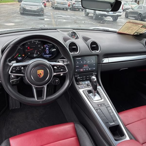 2021 Porsche 718 Cayman Base