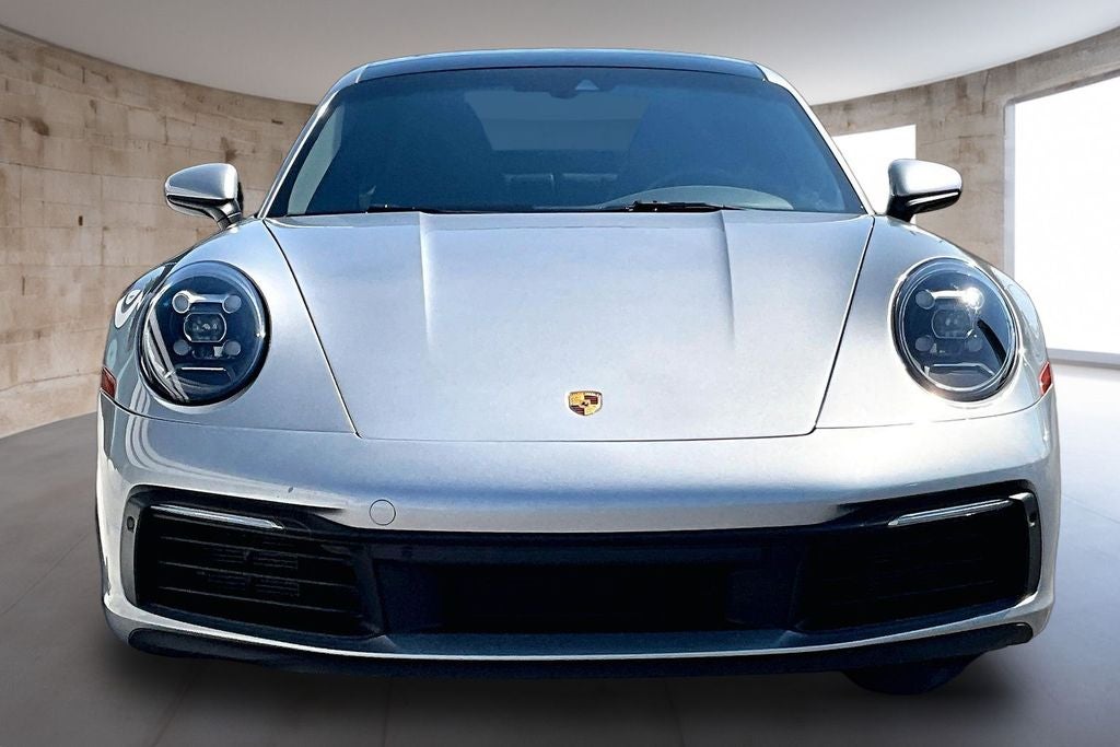 2021 Porsche 911 Carrera