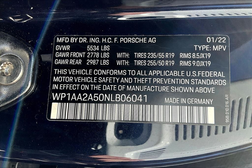 2022 Porsche Macan Base