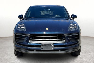 2022 Porsche Macan Base