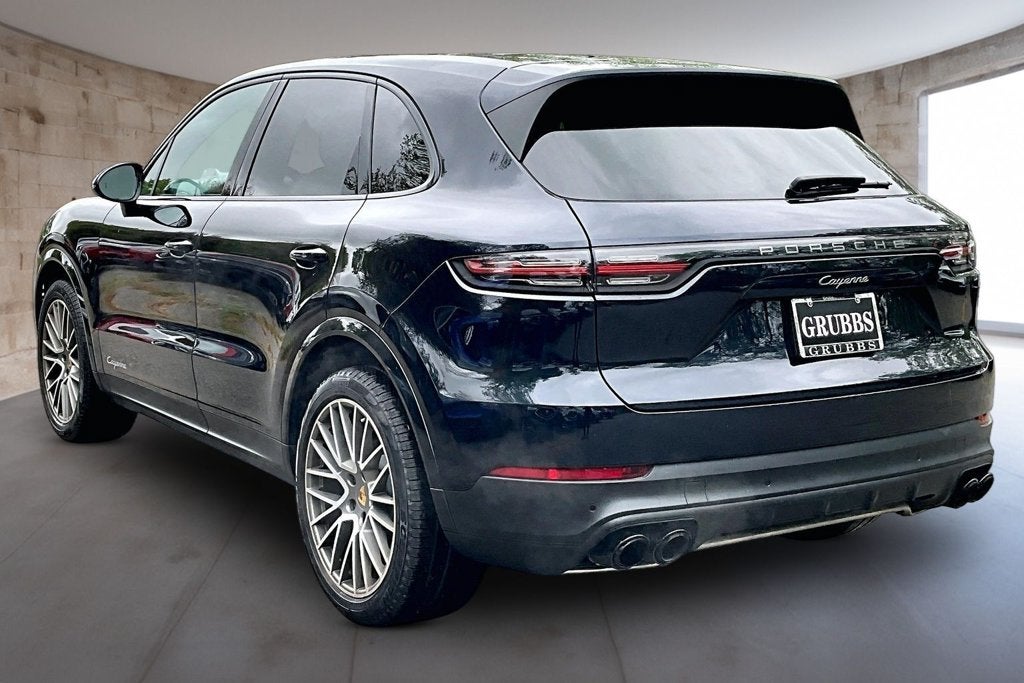 2023 Porsche Cayenne Platinum Edition