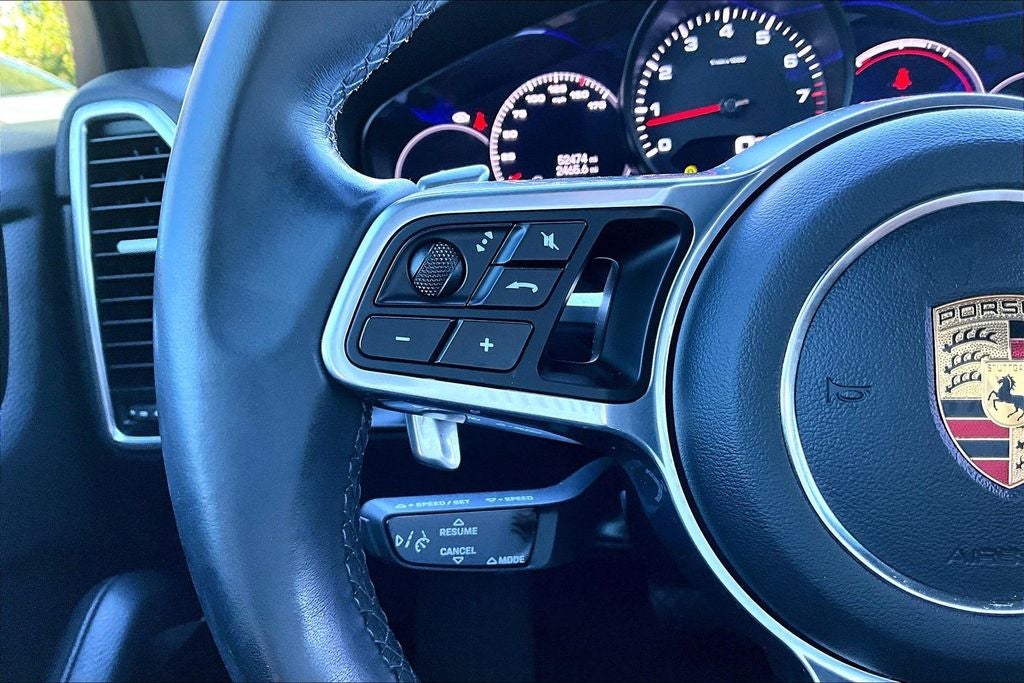 2023 Porsche Cayenne Base