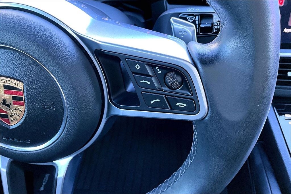 2023 Porsche Cayenne Base
