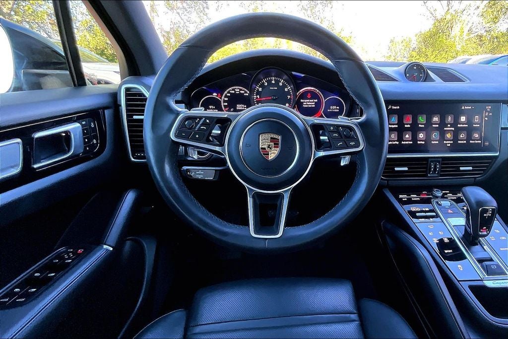 2023 Porsche Cayenne Base