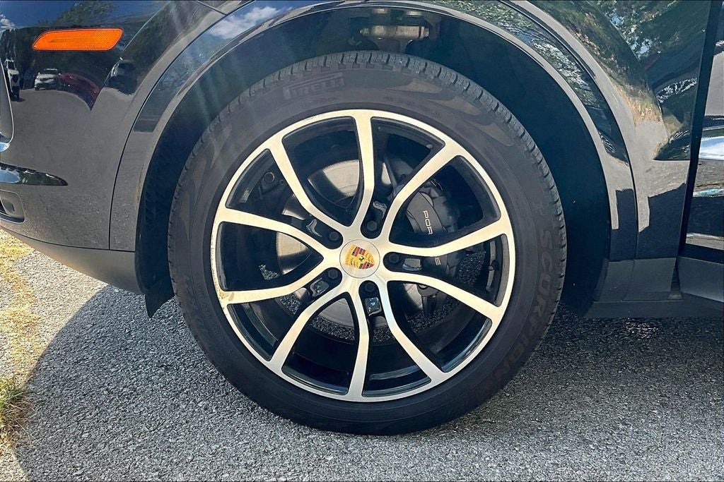 2022 Porsche Cayenne E-Hybrid Platinum Edition