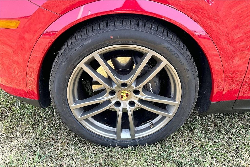 2022 Porsche Cayenne E-Hybrid Coupe Base