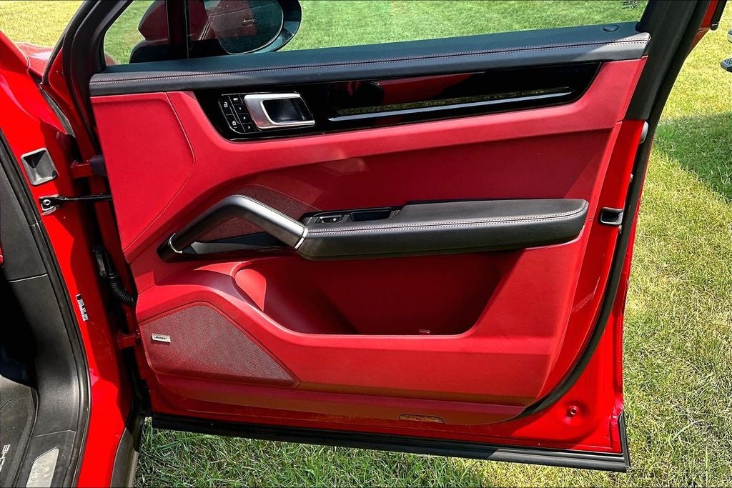 2022 Porsche Cayenne E-Hybrid Coupe Base