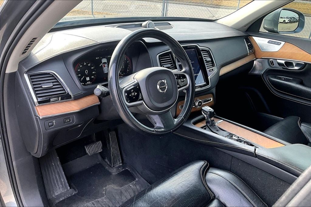 2018 Volvo XC90 T6 Inscription