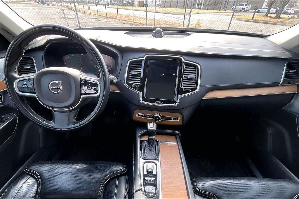 2018 Volvo XC90 T6 Inscription