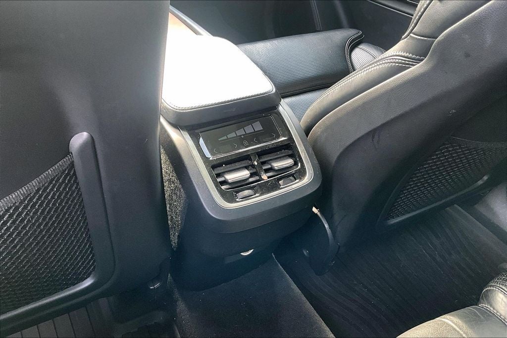 2018 Volvo XC90 T6 Inscription