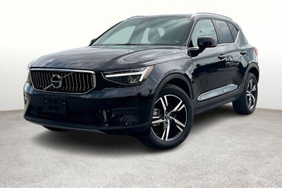 2024 Volvo XC40 B5 Core