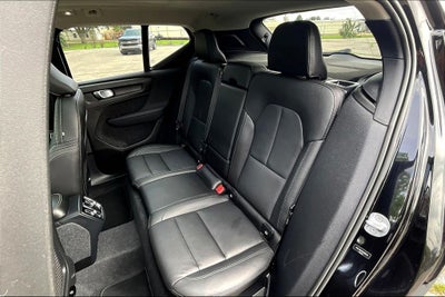 2024 Volvo XC40 B5 Core